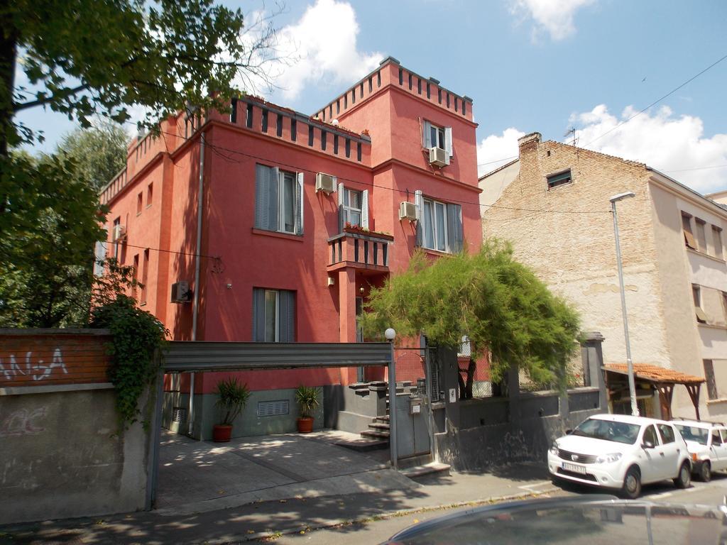 Guest House Miss Depolo Beograd Bagian luar foto