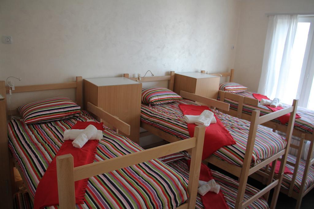 Guest House Miss Depolo Beograd Ruang foto